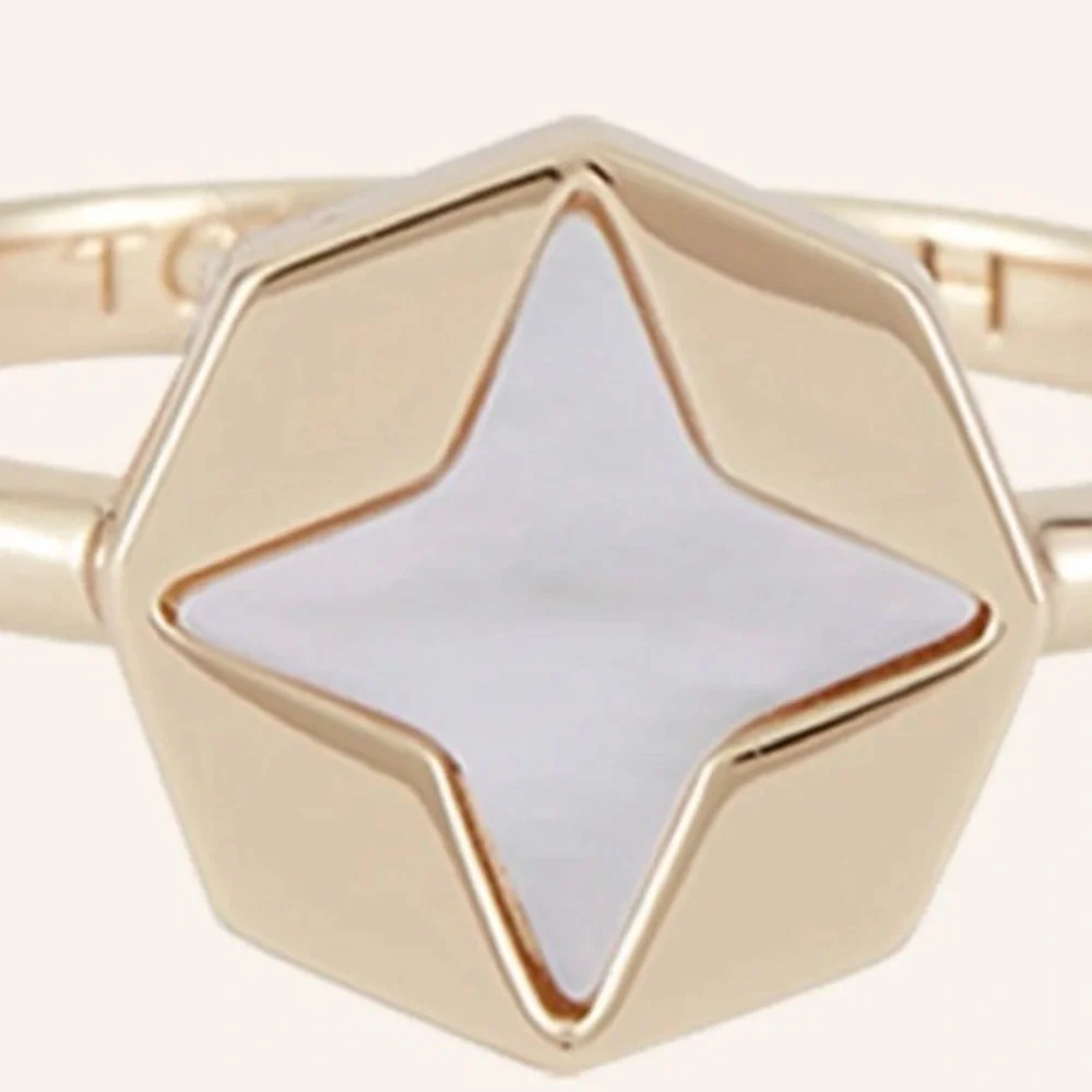 Tory Burch Stacking Gold Forget Me Not Size 7 Dainty Ring